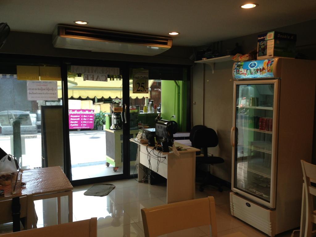 Ipremium Sukhumvit 81 Hotel Bangkok Ngoại thất bức ảnh