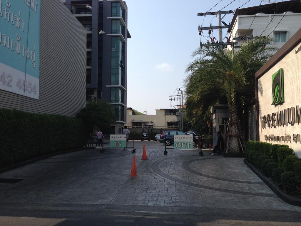 Ipremium Sukhumvit 81 Hotel Bangkok Ngoại thất bức ảnh